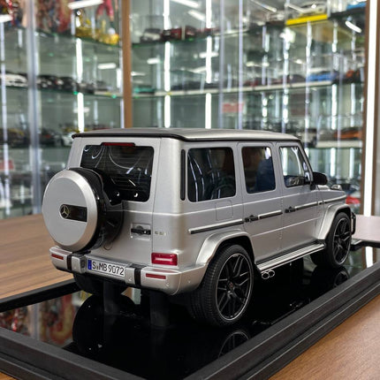 Motor Helix Mercedes-Benz AMG G63 2019 1:18 Resin Model Matt Silver - fine detailed model replica