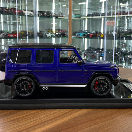 Motor Helix 1/18 Mercedes-Benz AMG G63 2019 Metallic Blue Diecast Car - collectible scale model car