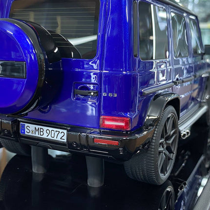 Motor Helix 1/18 Mercedes-Benz AMG G63 2019 Metallic Blue Diecast Car - showroom-quality model replica