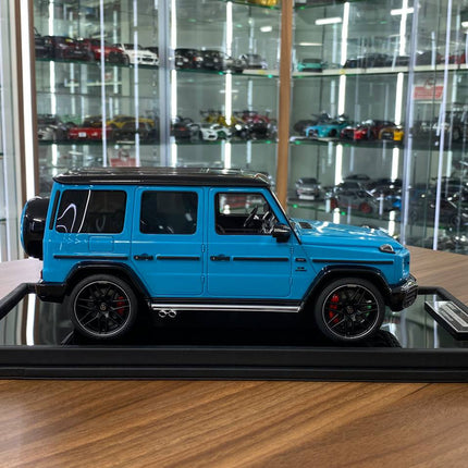 Motor Helix Mercedes-Benz AMG G63 2019 1/18 Resin Model Baby Blue - collectible scale model car
