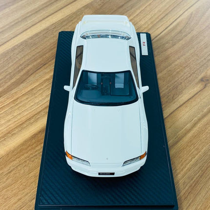 Ignition Model 1:18 Nissan Skyline GT-R R32 1993 White Resin Model - detailed die-cast style model