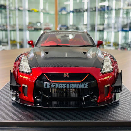 Ignition Model Nissan GT-R R35 LBWK 1/18 Scale Red/Black Resin Model - detailed die-cast style model