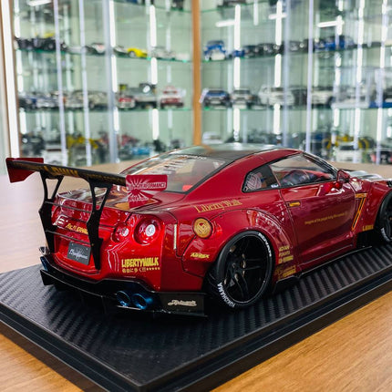 Ignition Model Nissan GT-R R35 LBWK 1/18 Scale Red/Black Resin Model - collector edition scale model