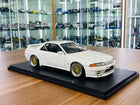 Ignition Model 1/18 Resin Nissan Skyline GT-R R32 White/Gold Rims - detailed collector display model
