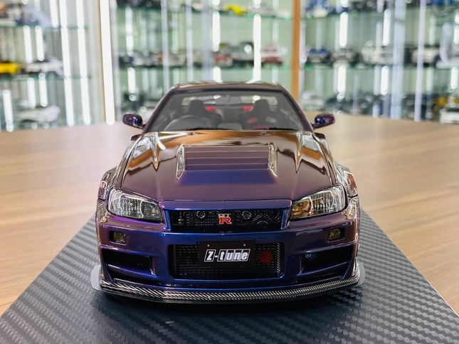 Ignition Model Nissan Skyline GT-R R34 Z-Tune 1/18 Resin Violet - studio product photo of the scale model