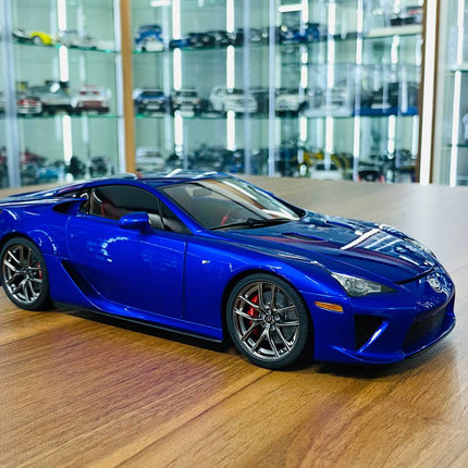 AutoArt Lexus LFA 2010 Blue 1:18 Diecast Model Car - detailed collector display model