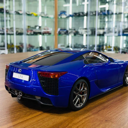 AutoArt Lexus LFA 2010 Blue 1:18 Diecast Model Car - premium collector scale model