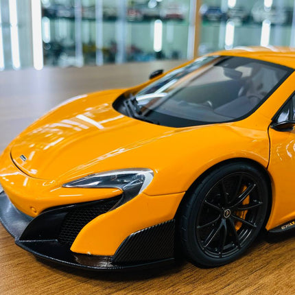 AutoArt McLaren 675LT Orange 1:18 Diecast Model Car - detailed die-cast style model