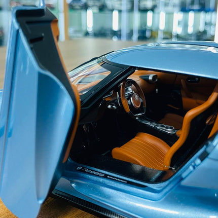 AutoArt Koenigsegg Regera Blue 1:18 Diecast Model Car - detailed die-cast style model