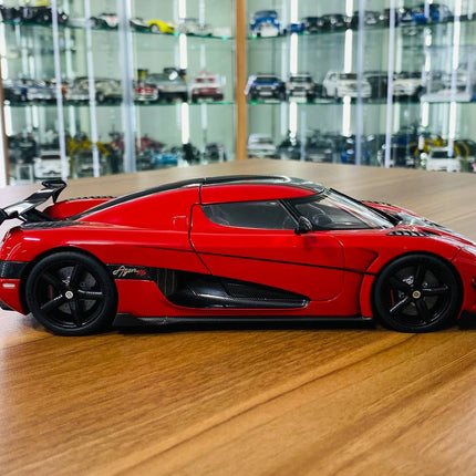 AutoArt Koenigsegg Agera RS Red/Black 1:18 Diecast Model Car - collectible scale model car