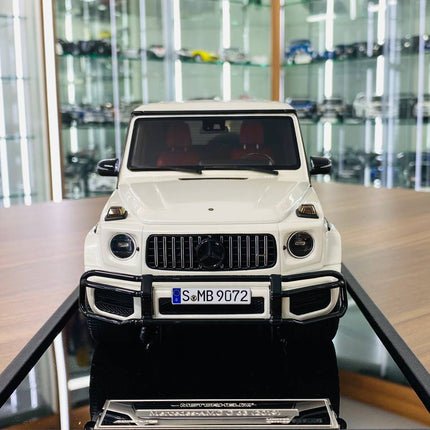 MotorHelix 1/18 Mercedes-Benz AMG G-63 2019 White Resin Model - studio product photo of the scale model