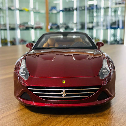 Bburago Ferrari California T Signature Series 1:18 Diecast Model Car Maroon - studio product photo of the scale model