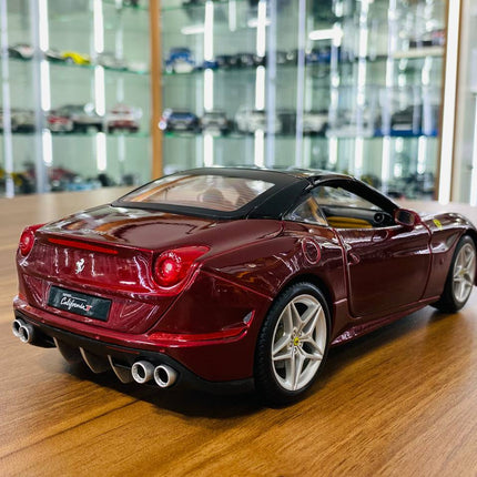 Bburago Ferrari California T Signature Series 1:18 Diecast Model Car Maroon - fine detailed model replica