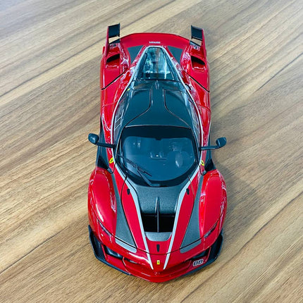 Bburago 1/18 Ferrari FXX-K Red #88 Signature Series Diecast Model Car - collector edition scale model