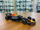 Bburago Oracle Red Bull Racing RB 19 1:18 Diecast Model Car Matt Red - detailed collector display model