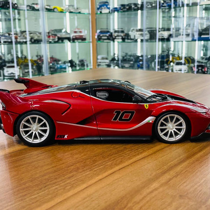 Bburago 1/18 Ferrari FXX K #10 Diecast Model Car Red Silver - fine detailed model replica