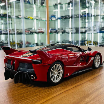 Bburago 1/18 Ferrari FXX K #10 Diecast Model Car Red Silver - premium collector scale model