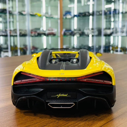 Bburago Bugatti Mistral 1:18 Yellow Diecast Model Car - fine detailed model replica
