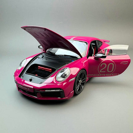 Minichamps Porsche Turbo S 1:18 Diecast Model Car - premium collector scale model
