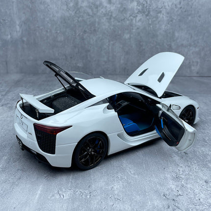 Lexus LFA Pop-Up Spoiler Edition 1:18 Diecast Model Car - premium collector scale model