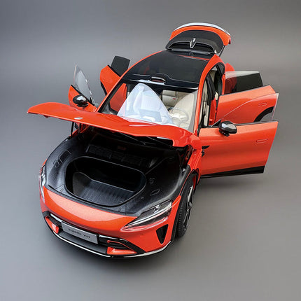 Xiaomi YU7 Orange 1:18 Diecast Model Car - detailed die-cast style model