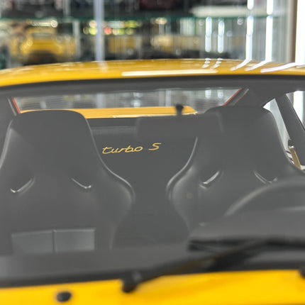 GT Spirit Porsche 911 (964) Turbo S 1994 1:8 Resin Model Yellow - scale model collectible piece