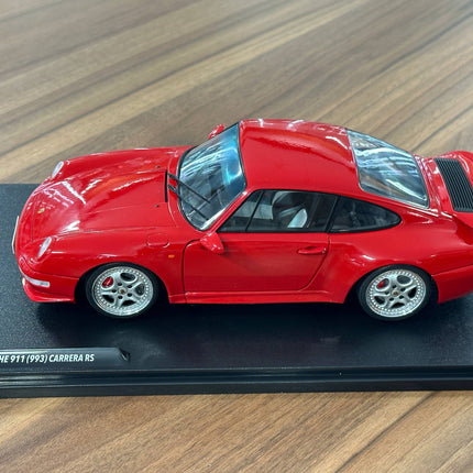 Solido Porsche 911 993 Carrera RS 1997 1:18 Red Diecast Model - scale model for display