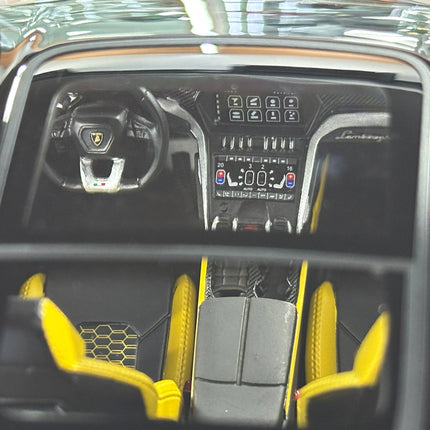 MR Collection Models 1/18 Lamborghini URUS Resin Model Yellow Gold - scale model for display