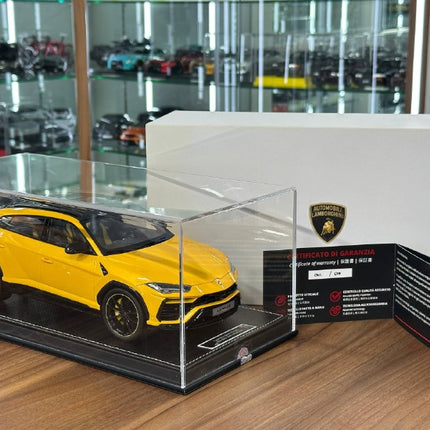 MR Collection Models 1/18 Lamborghini URUS Resin Model Yellow Gold - collector display piece