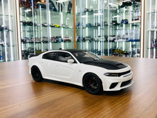 GT Spirit 1/18 Resin Dodge Charger SRT Hellcat White Model Car - detailed collector display model