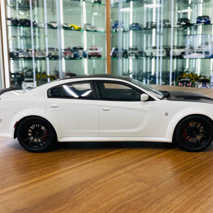 GT Spirit 1/18 Resin Dodge Charger SRT Hellcat White Model Car - collectible scale model car