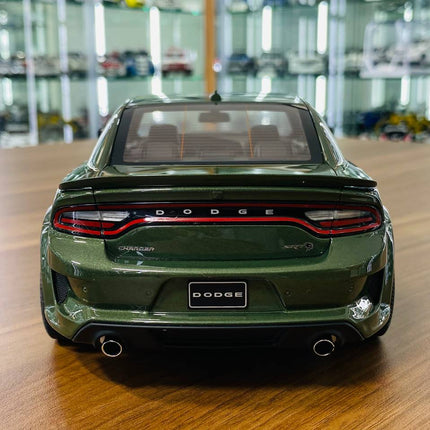 1/18 Resin Dodge Charger SRT Hellcat Wide Body Green GT Spirit Model Car - premium collector scale model