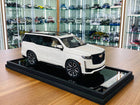 Motorhelix 1:18 Resin Cadillac Escalade Sport Platinum 2022 White - detailed collector display model