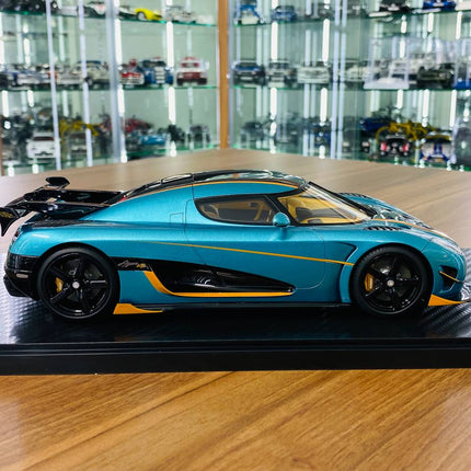 GT Spirit Koenigsegg Agera RSR 1/18 Resin Model Not Opening Blue - collectible scale model car