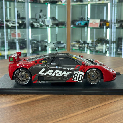 Solido McLaren F1 GTR Short Tail JGTC #60 1996 1:18 Diecast Model Car - collectible scale model car
