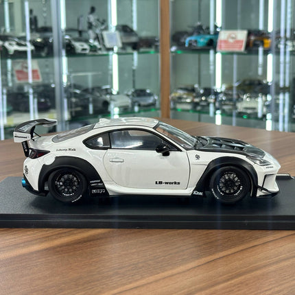 Solido 1:18 Toyota GR86 LBWK BodyKit 2024 White Diecast Model Car - collectible scale model car