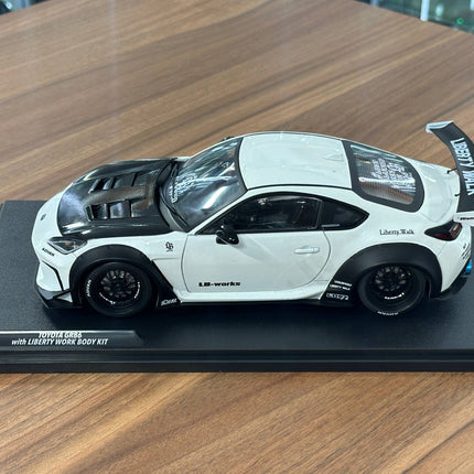 Solido 1:18 Toyota GR86 LBWK BodyKit 2024 White Diecast Model Car - scale model for display