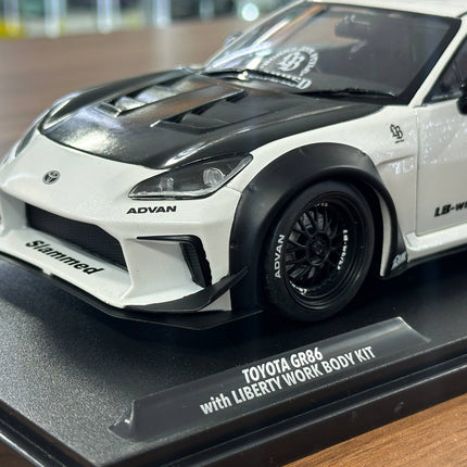 Solido 1:18 Toyota GR86 LBWK BodyKit 2024 White Diecast Model Car - detailed die-cast style model
