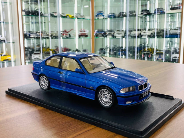 1/18 Diecast Solido BMW M3 E36 Coupe 1990 Blue (Doors Opening) - detailed collector display model