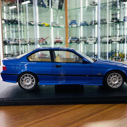 1/18 Diecast Solido BMW M3 E36 Coupe 1990 Blue (Doors Opening) - collectible scale model car