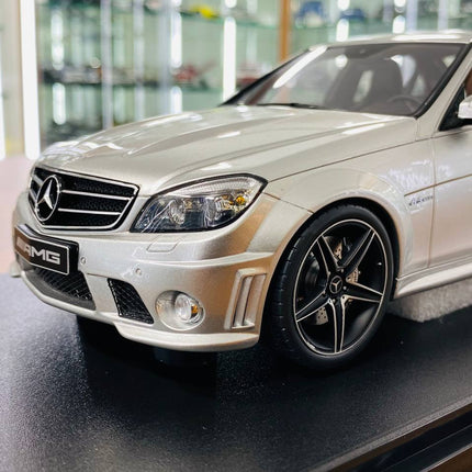 GT Spirit 1/18 Mercedes Benz C63 AMG Silver Resin Model (Limited Edition) - collector edition scale model