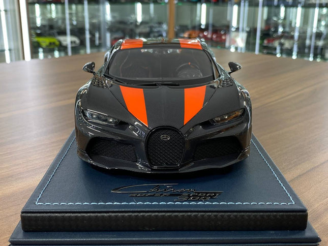 MR Collection Models Bugatti Chiron Super Sport Resin 1:18 Carbon/Orange Line - studio product photo of the scale model