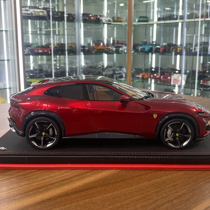 MR Collection 1:18 Ferrari Purosangue Rosso Portofino Resin Model - collectible scale model car