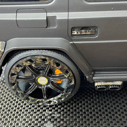 Motorhelix Mercedes-Benz G63 Mansory 1:18 Resin Matt Black - detailed model car replica