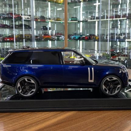 MotorHelix Range Rover Autobiography 2022 1:18 Resin Constellation Blue Ltd 99 - collectible scale model car
