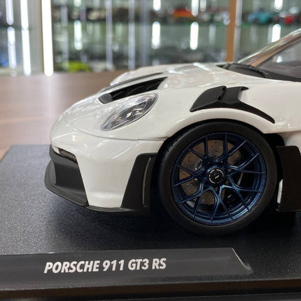 1/18 Diecast Porsche 911 (992) GT3 RS 2024 in White / blue by Solido - collector edition scale model