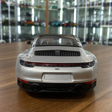 Minichamps Porsche 911 Targa 4 GTS 1:18 Diecast Model GT Silver - premium collector scale model