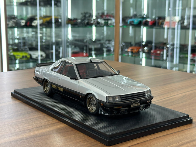 Ignition Model 1:18 Nissan Skyline GT-R 2000 RS-Turbo R30 Silver/Black Resin Model - detailed collector display model