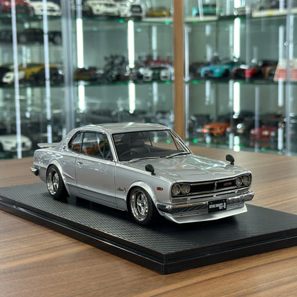 Ignition Model Nissan Skyline 2000 GT-R KPGC10 1:18 Resin Silver - detailed collector display model