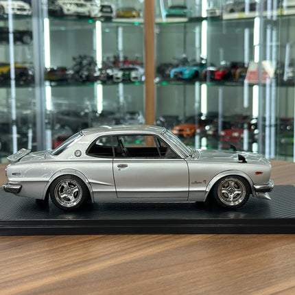 Ignition Model Nissan Skyline 2000 GT-R KPGC10 1:18 Resin Silver - showroom-quality model replica